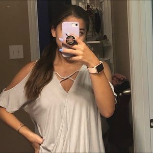 American eagle cut out shoulder top